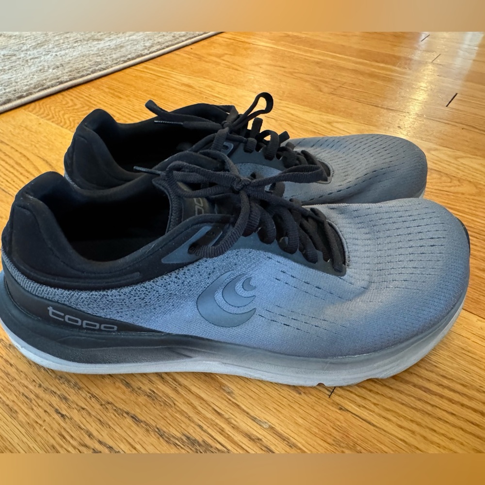 TOPO ATHLETIC Magnifly (Women's)